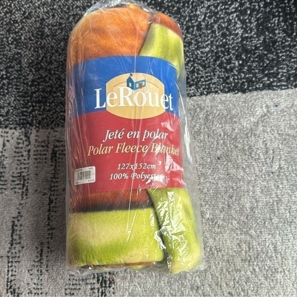 Fleece  blanket - Picture 1 of 2